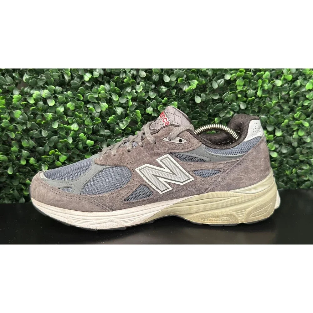New Balance 990v3 Made in USA Dark Grey M990LB3 Men’s Size 10 Suede Mesh